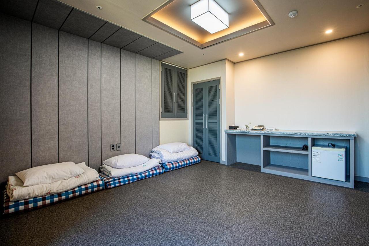 Hotel Haru Seogwipo Ngoại thất bức ảnh